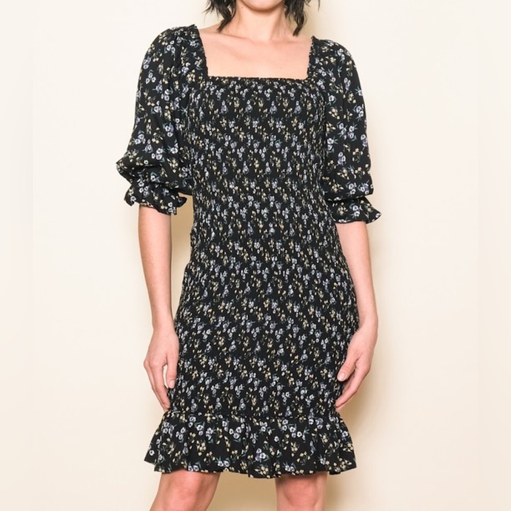 Elloh The Grayson Black Ditzy Blue Floral Smocked Puff Sleeve‎ Square Neck Dress